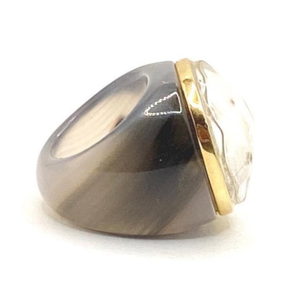 Vintage 18KGP rimmed domed agate statement ring with crystal quartz - size 7. - Picture 3 of 6